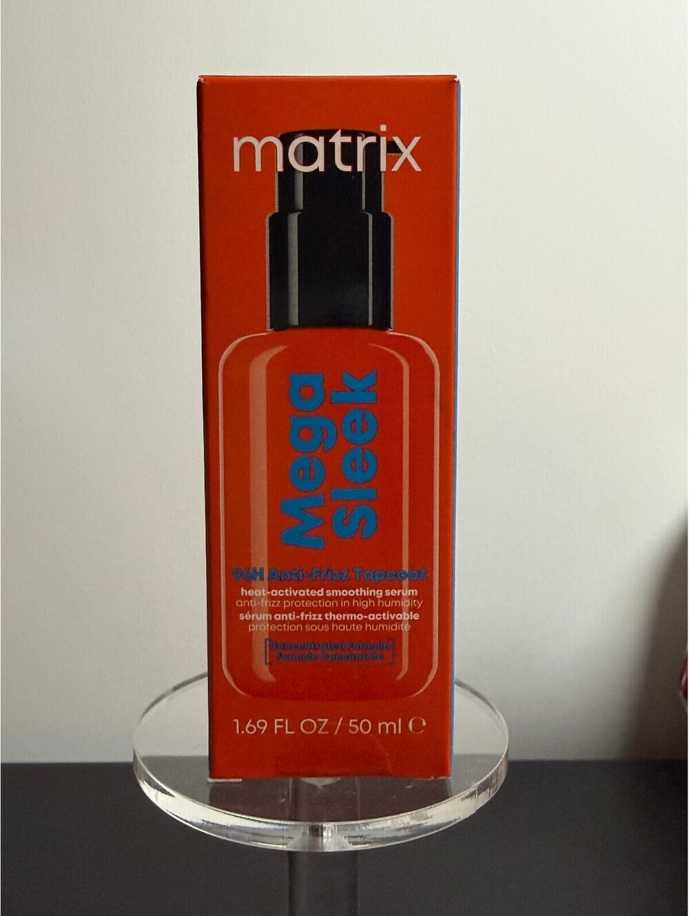 Matrix Mega Sleek Blow Down Smoothing Leave-In Cream